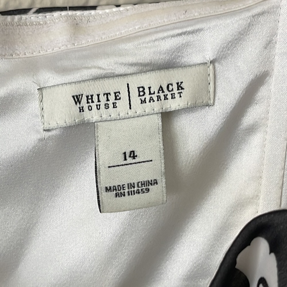 White House Black Market chiffon strapless dress — 14 - Picture 4 of 5